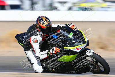 media/Jan-08-2022-SoCal Trackdays (Sat) [[1ec2777125]]/Turn 15 Inside (950am)/